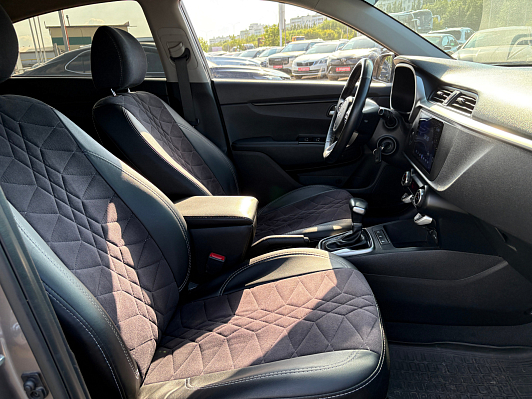 Kia Rio Prestige, 2021 года, пробег 81452 км