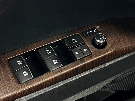 Toyota Camry Элеганс Safety, 2019 года, пробег 130300 км