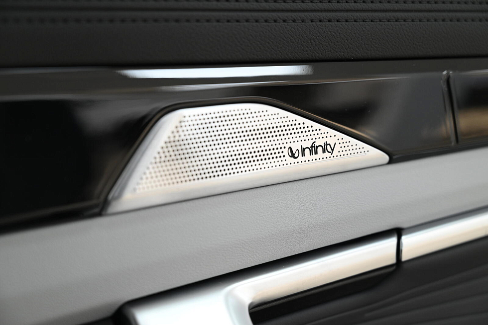 Geely Atlas Люкс, зеленый