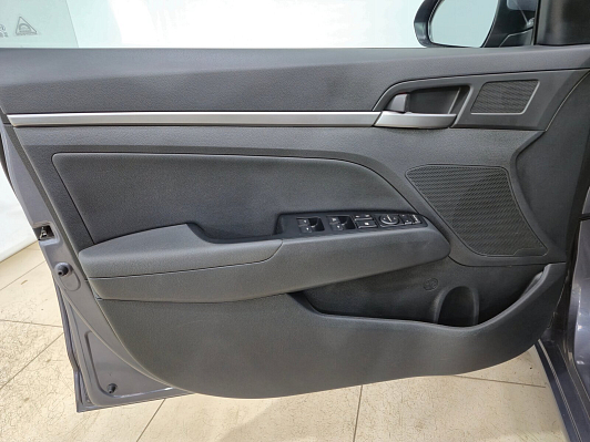 Hyundai Elantra Comfort + Style + High-Tech, 2017 года, пробег 99074 км