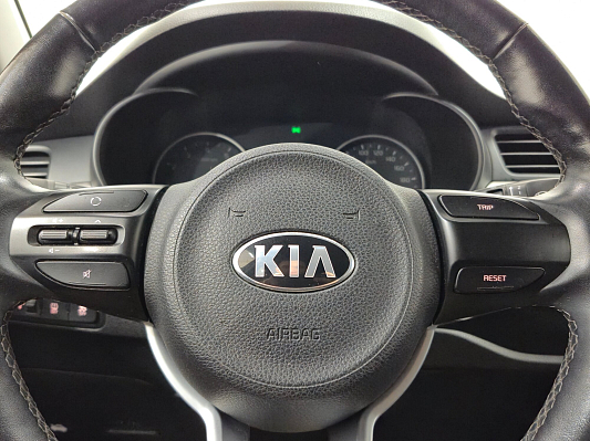 Kia Rio Luxe RED Line, 2019 года, пробег 74055 км