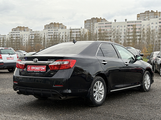 Toyota Camry, 2013 года, пробег 290000 км