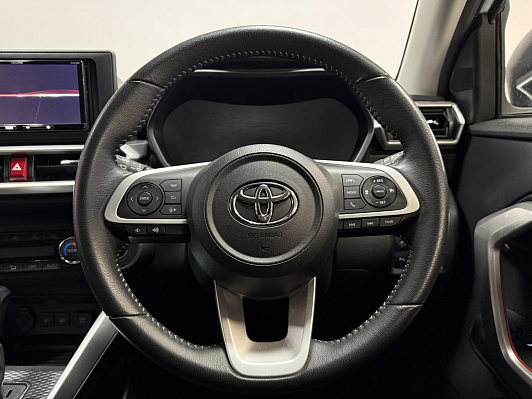 Toyota Raize, 2020 года, пробег 118000 км