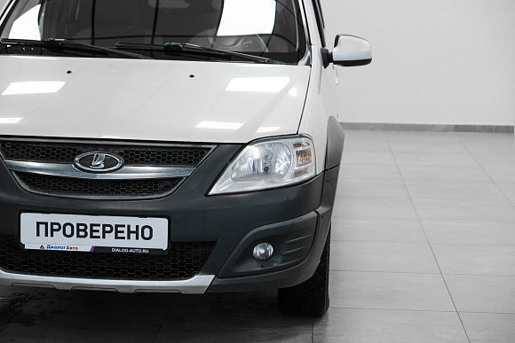 Lada (ВАЗ) Largus Quest (5 мест), 2018 года, пробег 136000 км