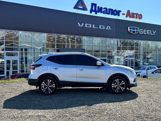 Nissan Qashqai LE, 2021 года, пробег 120560 км