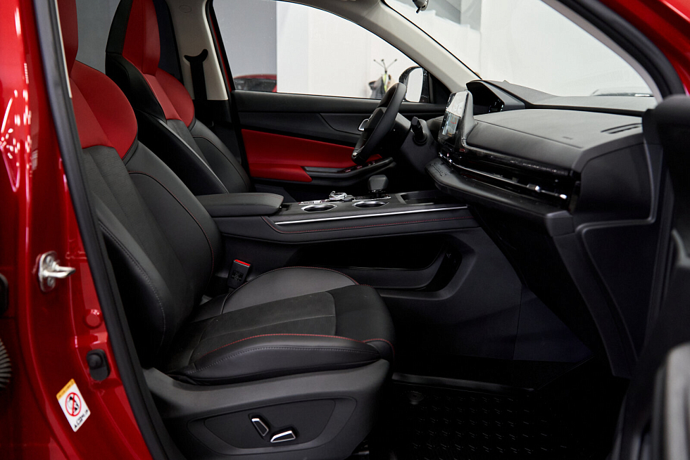 Changan UNI-S Техно, зеленый