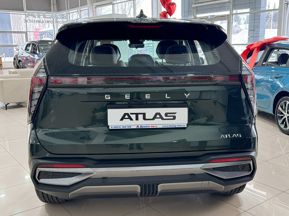 Geely Atlas Люкс, зеленый