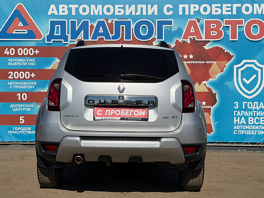 Renault Duster Privilege, 2017 года, пробег 175000 км