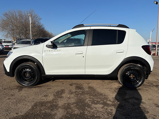 Renault Sandero Stepway Drive, 2019 года, пробег 112500 км