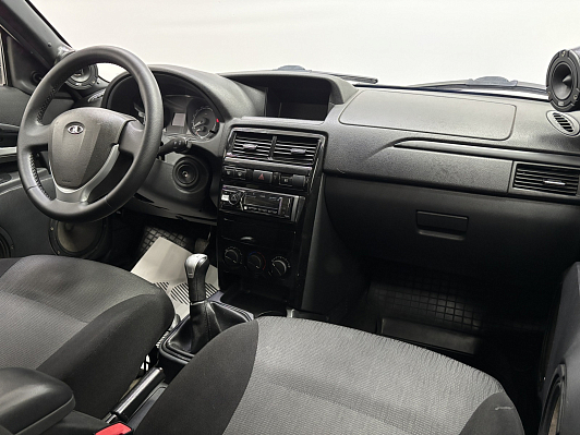 Lada (ВАЗ) Priora Standard 21702-40-050, 2017 года, пробег 98921 км