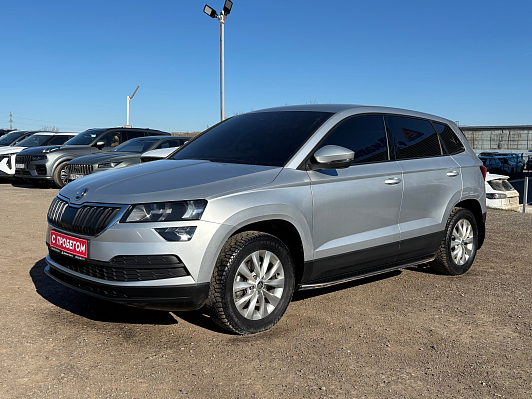 Skoda Karoq Active, 2022 года, пробег 242000 км