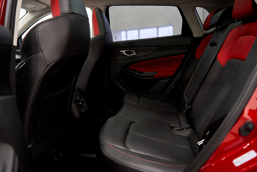 Changan UNI-S Техно, белый