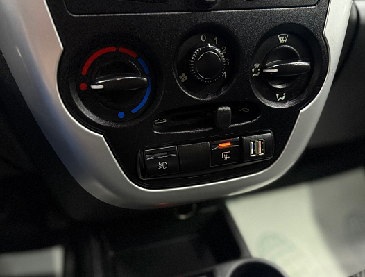 Lada (ВАЗ) Granta Comfort Optima Multimedia Glonass 21917-51-00C, 2014 года, пробег 174436 км