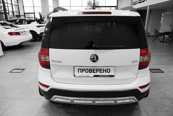 Skoda Yeti, 2015 года, пробег 146000 км