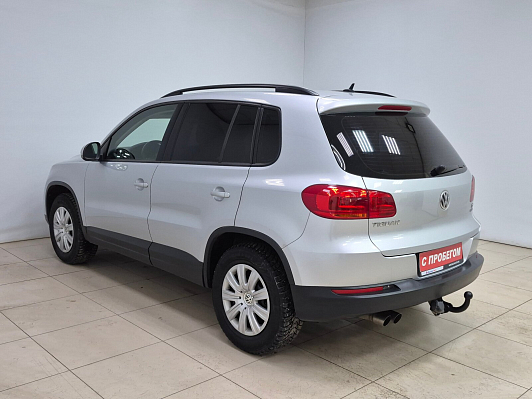 Volkswagen Tiguan Trend&Fun, 2012 года, пробег 162560 км