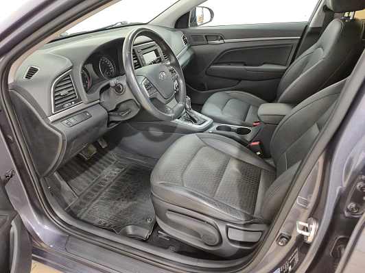 Hyundai Elantra Comfort + Style + High-Tech, 2017 года, пробег 99074 км