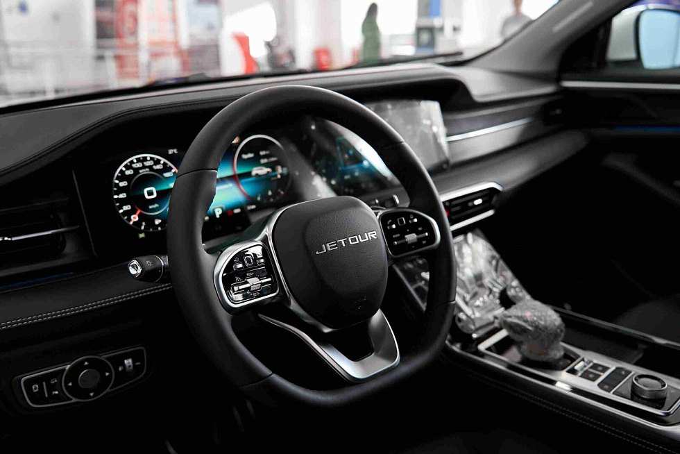 JETOUR X90 PLUS Luxury, белый