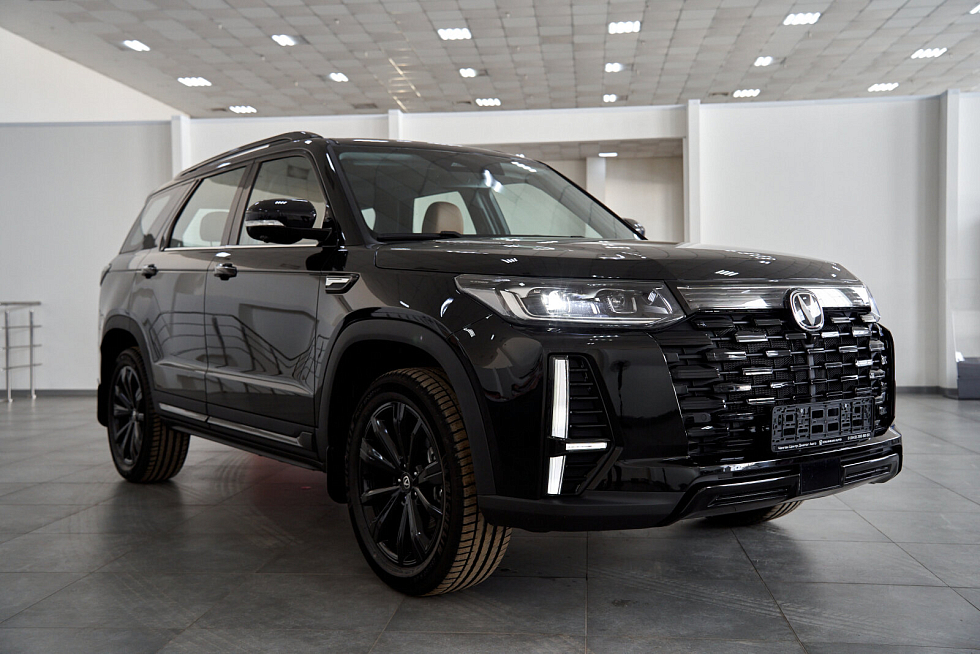 Changan CS95 Комфорт, черный