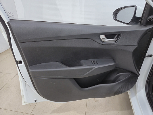 Hyundai Solaris Comfort, 2017 года, пробег 68120 км