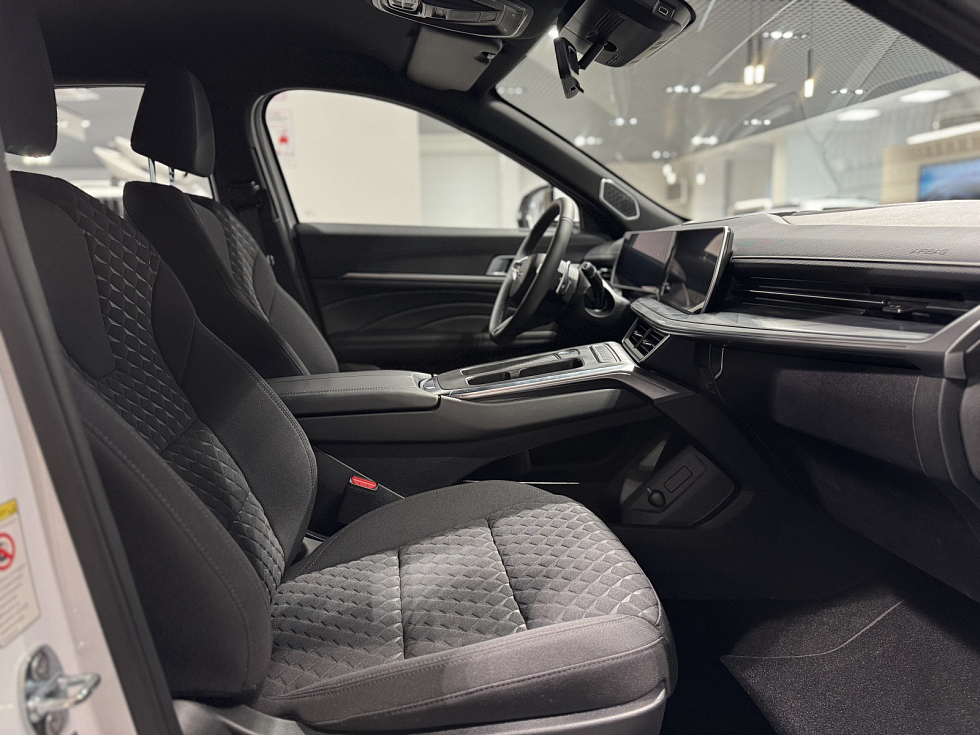 Haval F7 Премиум (2026), белый