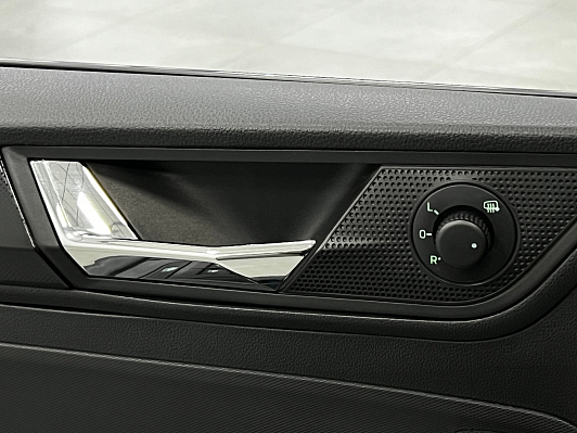 Skoda Rapid Style, 2021 года, пробег 35000 км