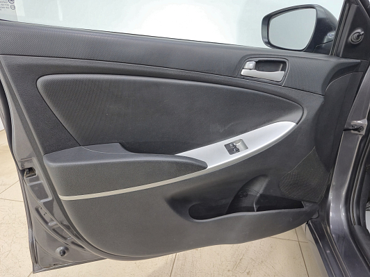 Hyundai Solaris Classic, 2013 года, пробег 186789 км