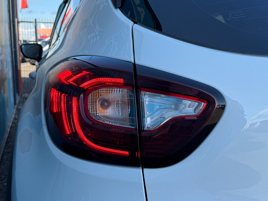 Renault Kaptur Drive, 2021 года, пробег 102330 км