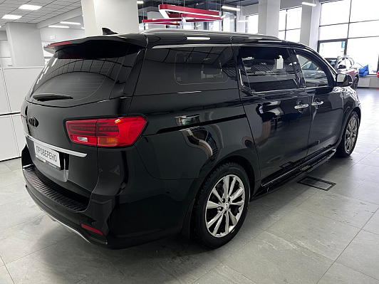 Kia Carnival, 2018 года, пробег 117953 км