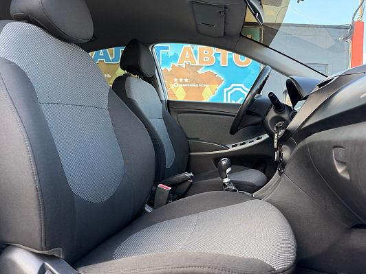 Hyundai Solaris Optima, 2011 года, пробег 153000 км