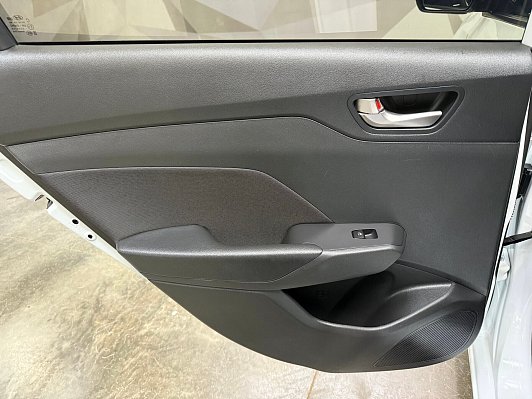 Hyundai Solaris Elegance, 2017 года, пробег 96754 км