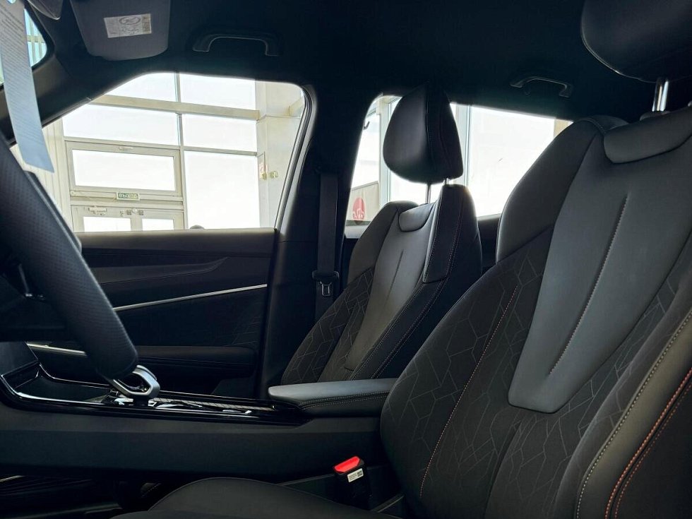 Geely Cityray Спорт, белый