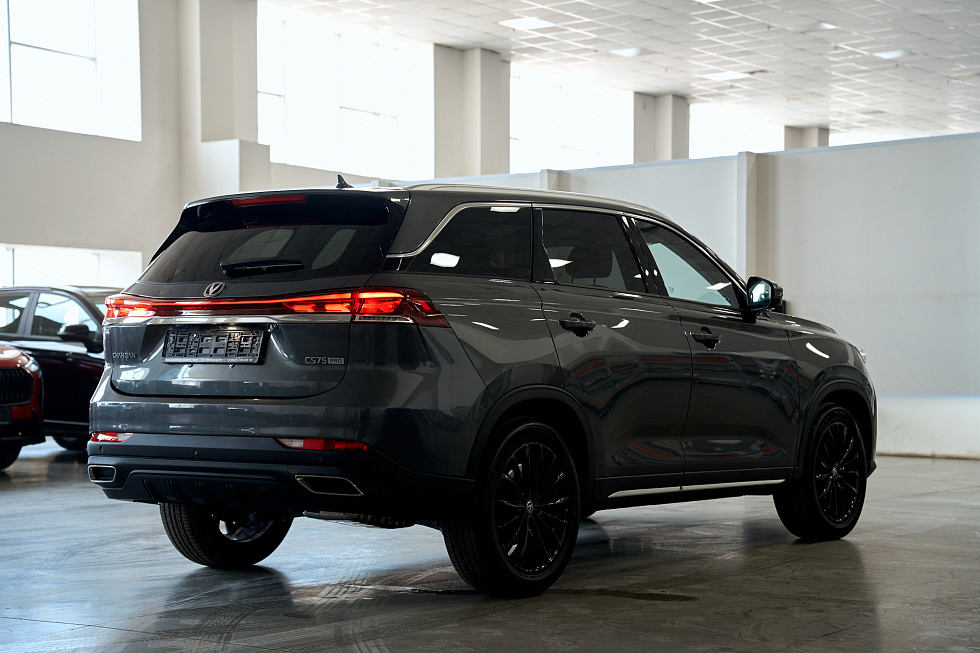 Changan CS75 Pro Техно 5 мест, черный