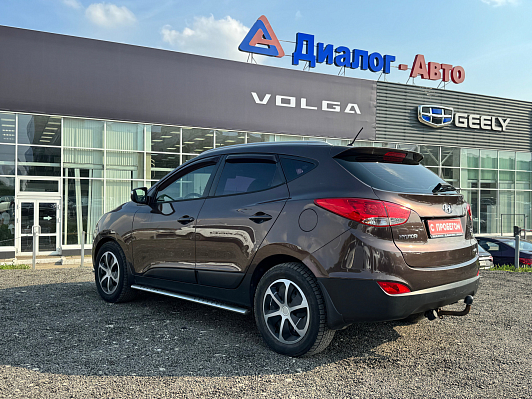 Hyundai ix35, 2010 года, пробег 278674 км