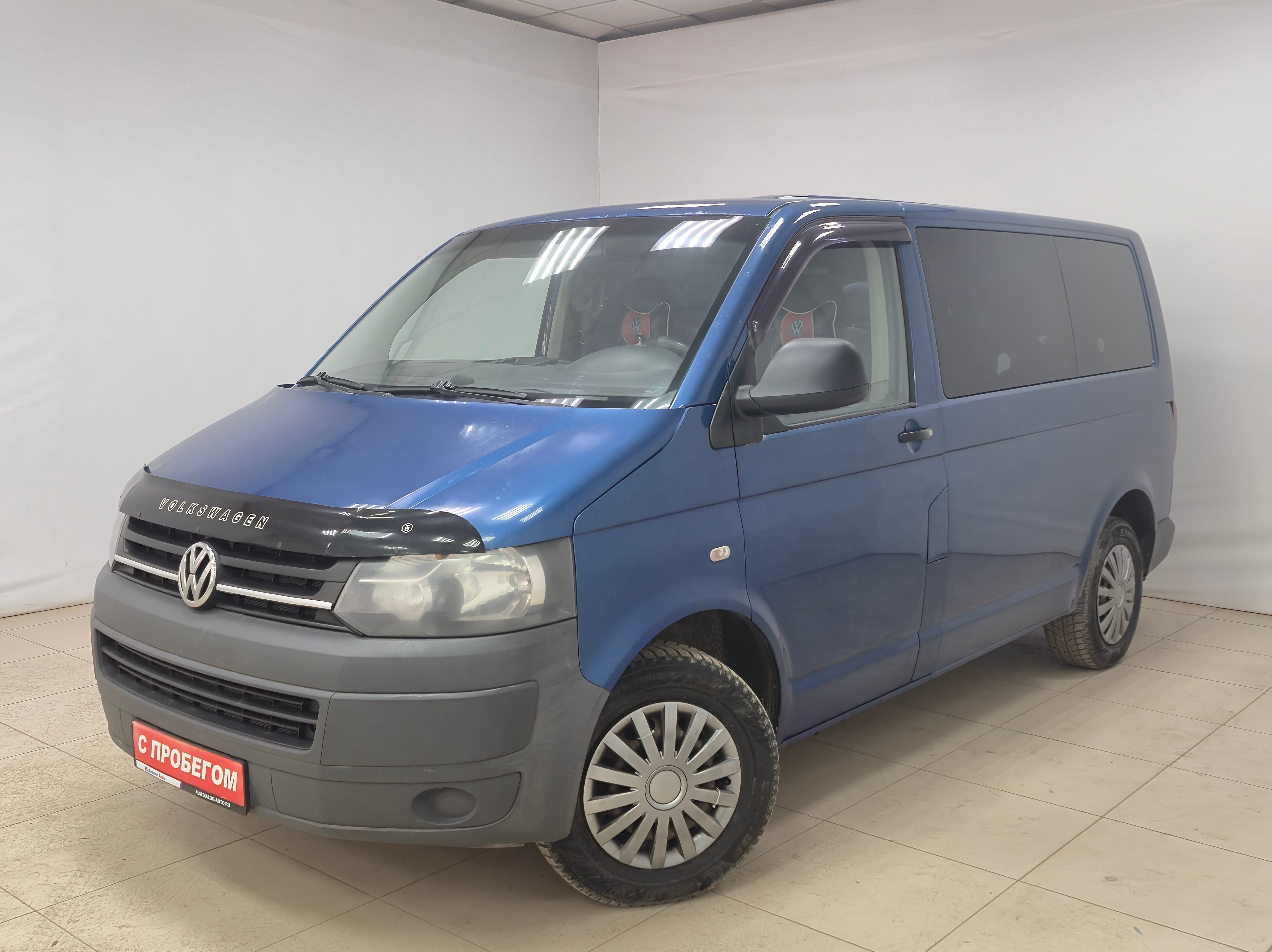 Volkswagen Caravelle, 2012 года, пробег 578497 км