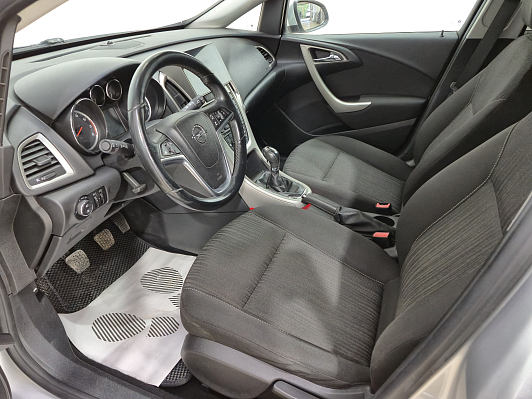 Opel Astra Cosmo, 2011 года, пробег 180923 км