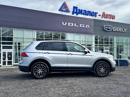 Volkswagen Tiguan Respect Plus, 2021 года, пробег 77800 км