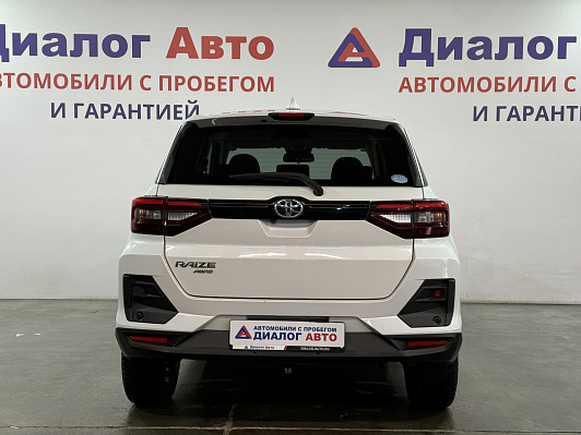 Toyota Raize, 2020 года, пробег 118000 км