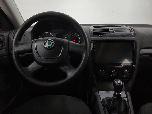 Skoda Octavia Ambition, 2012 года, пробег 290251 км