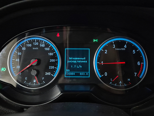 Brilliance V5 Deluxe, 2015 года, пробег 135982 км