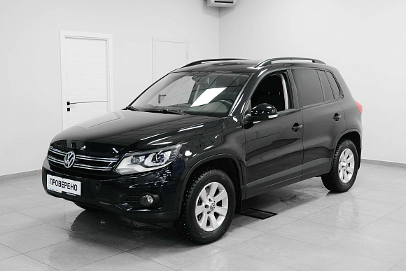 Volkswagen Tiguan Avenue, 2013 года, пробег 209000 км