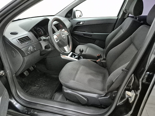 Opel Astra Enjoy, 2012 года, пробег 120566 км