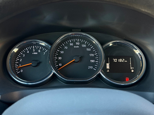 Renault Sandero Life, 2021 года, пробег 70000 км