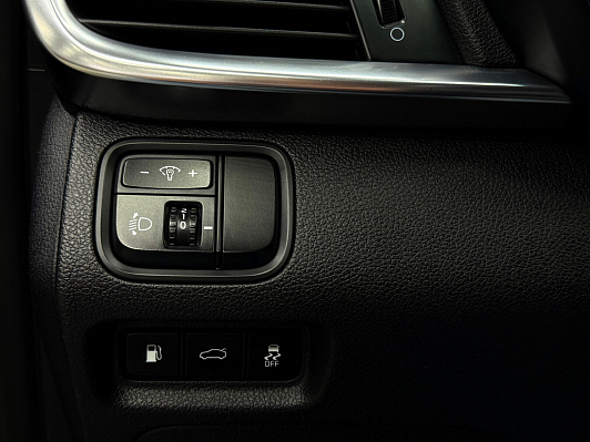 Kia Optima Luxe, 2019 года, пробег 151943 км