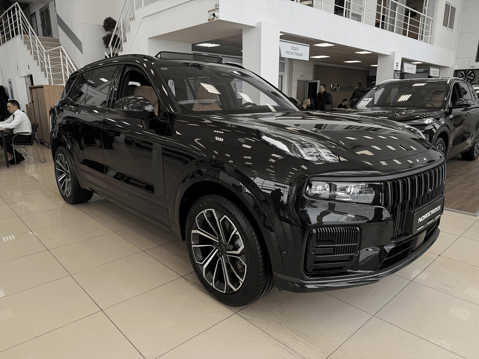 Nordcross 001 Ultra, черный