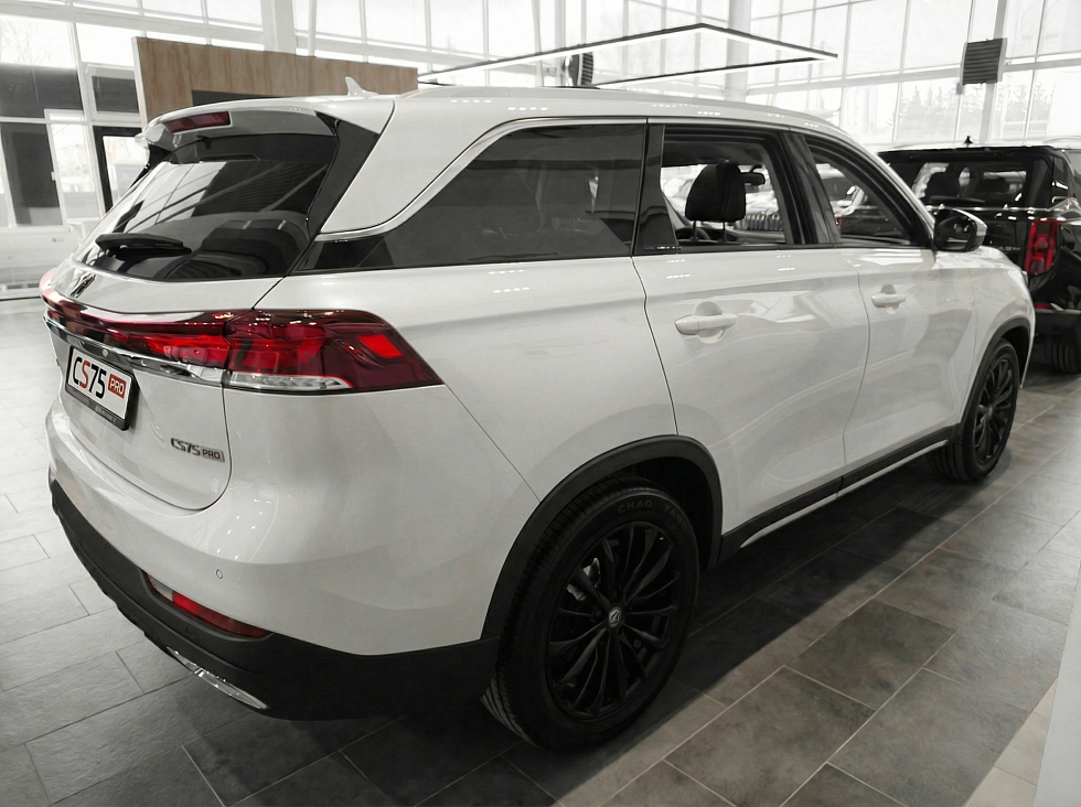 Changan CS75 Pro Техно 5 мест, белый