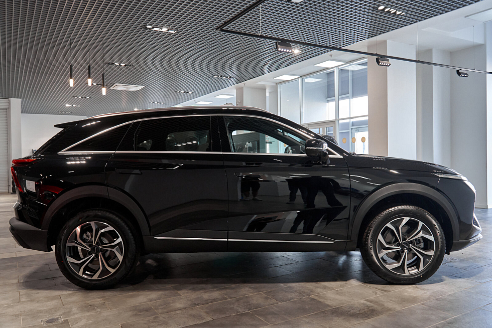 Haval F7 Премиум (2026), черный
