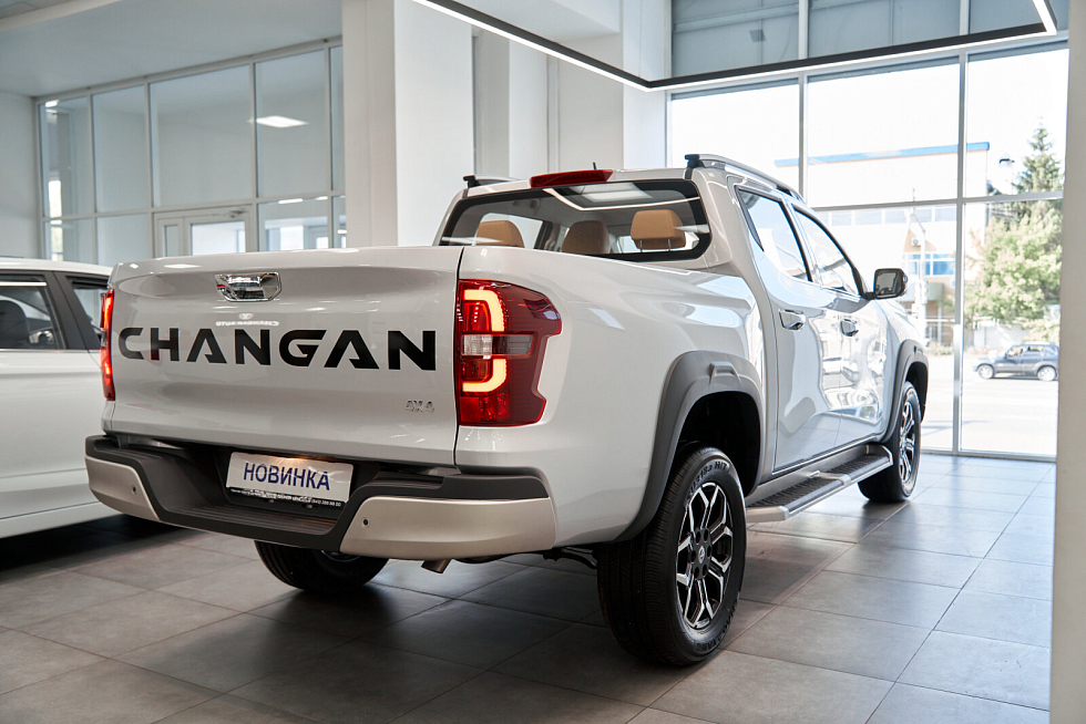 Changan Hunter Plus Luxe, белый