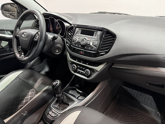 Lada (ВАЗ) Vesta, 2018 года, пробег 115000 км