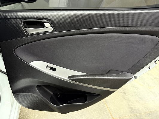 Hyundai Solaris Comfort, 2016 года, пробег 193278 км