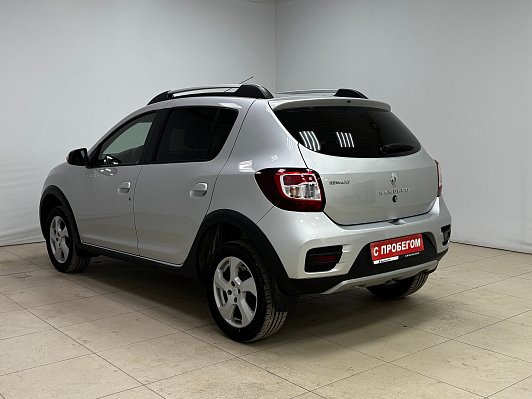 Renault Sandero Privilege, 2016 года, пробег 105913 км